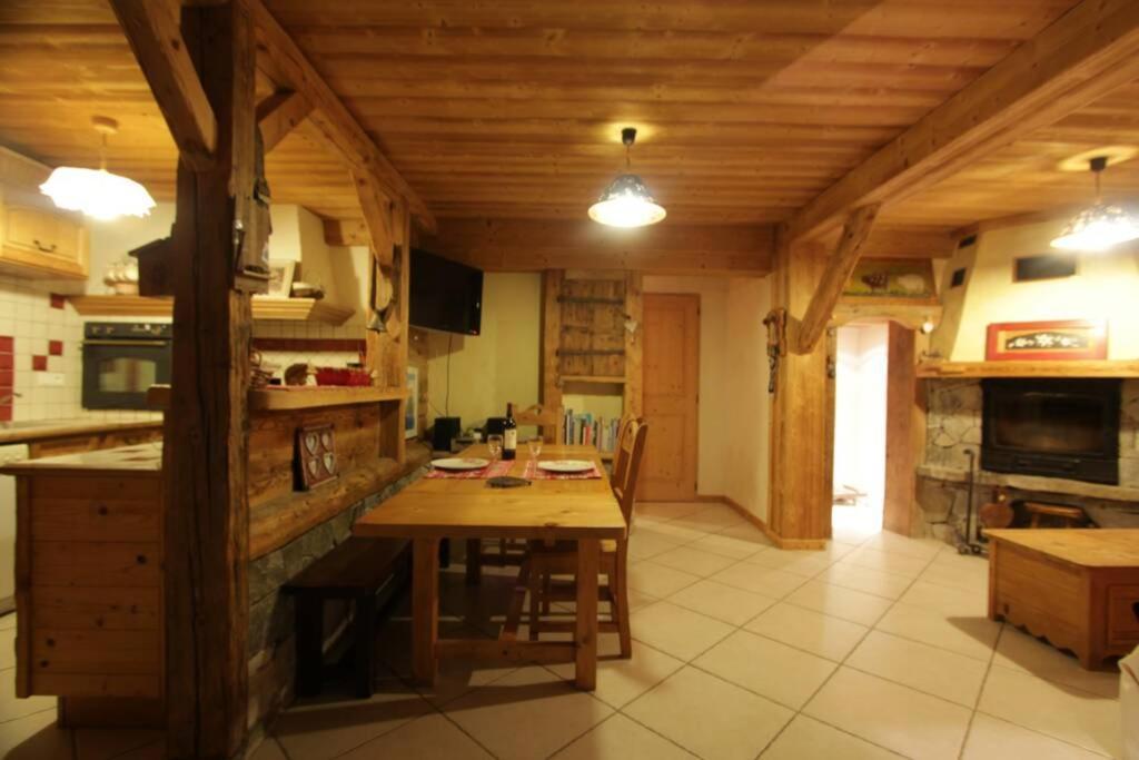 Appartement Cozy Dans Chalet 6 Pers Voiture 4 Roues Motrice A Dispo 拉克吕萨 外观 照片